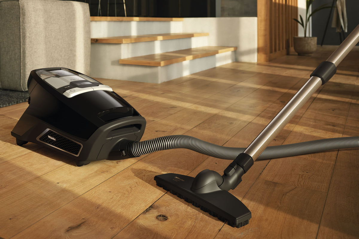 Miele Blizzard CX1 Comfort Obsidianschwarz
