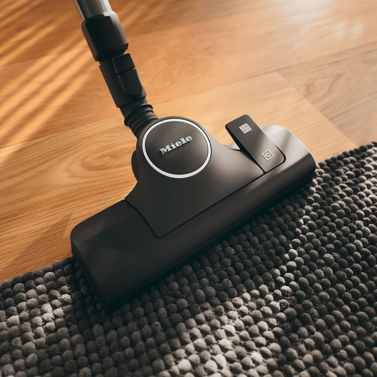 Miele Boost CX1 125 Gala Edition Obsidianschwarz