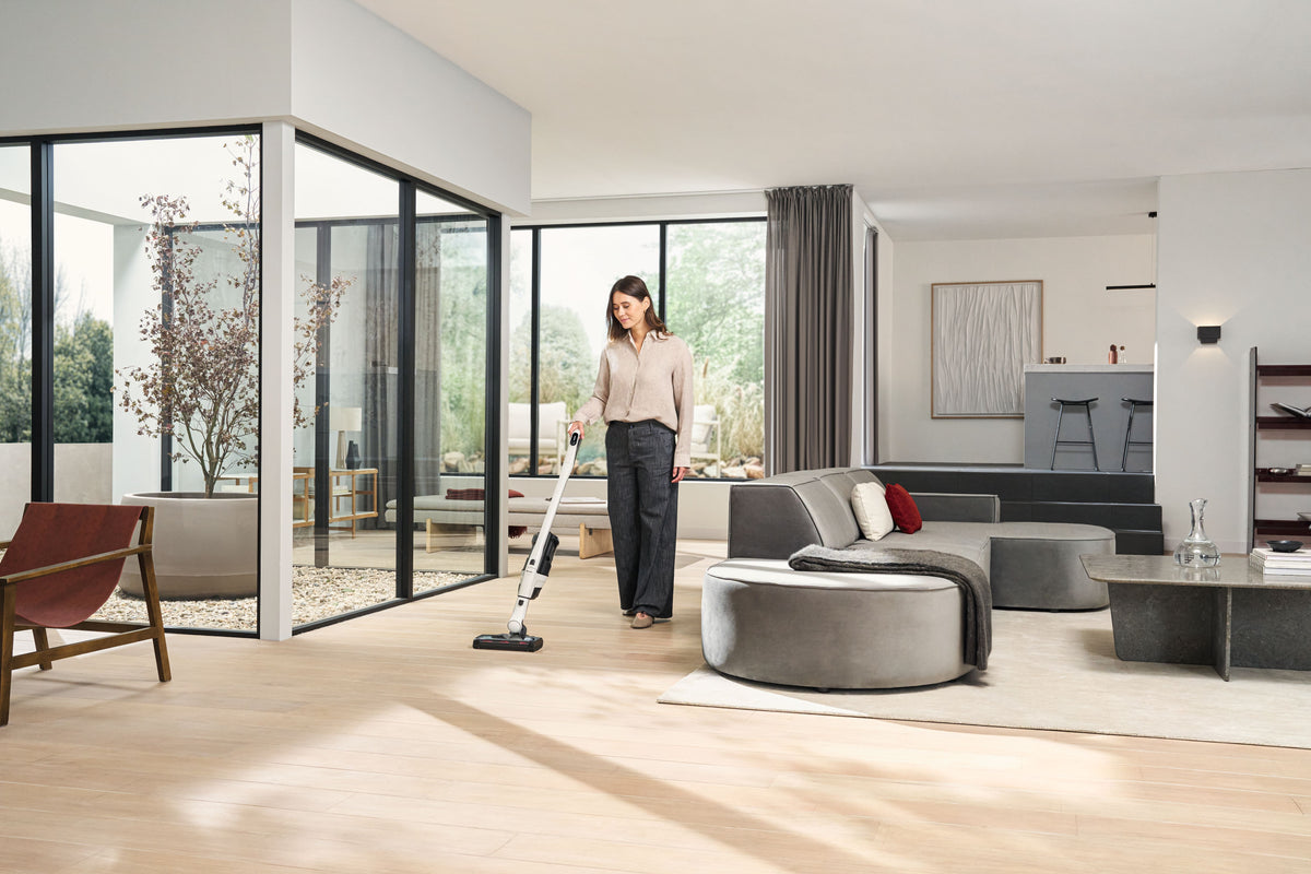 Miele Triflex HX3 Brillantweiß
