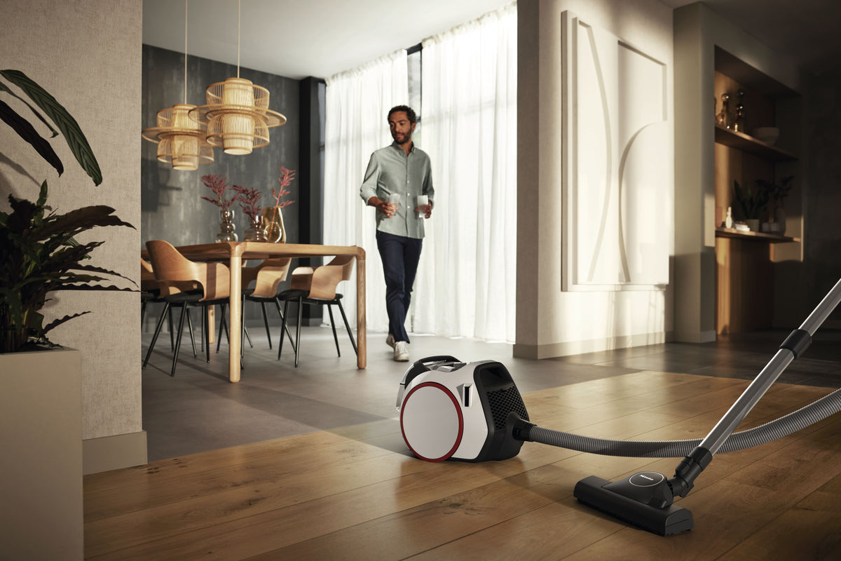 Miele Boost CX1 PowerLine Lotosweiß