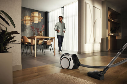 Miele Boost CX1 CarCare Lotosweiß